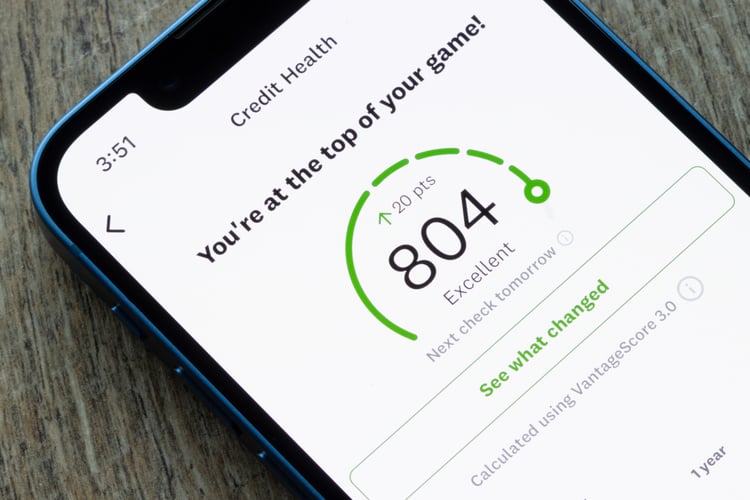 Importance of Monitoring Your Credit Report Before Retirement